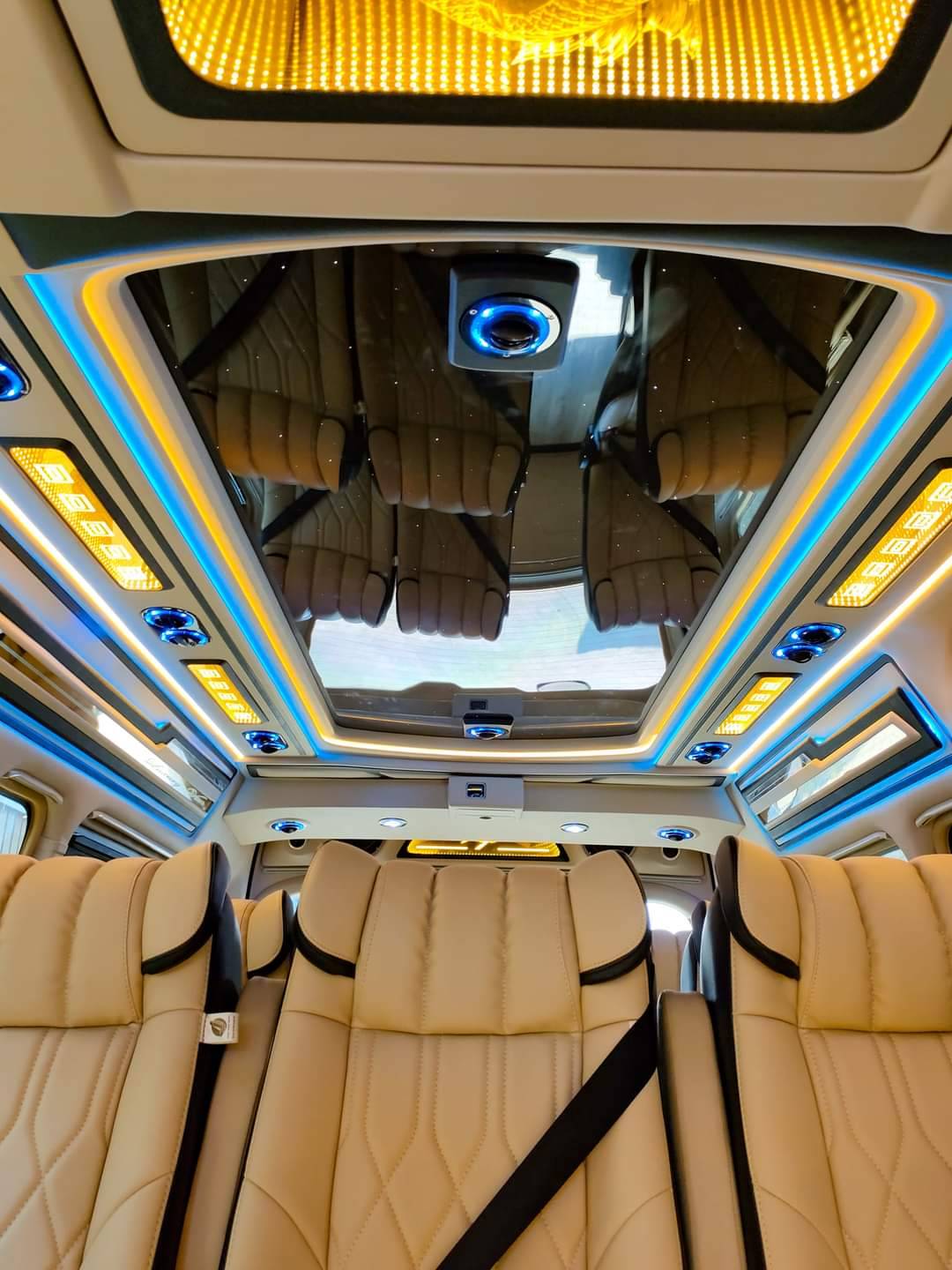 เบาะ 9ที่นั่งท้าวแขนโซฟา ชุดจดป้ายเหลือง